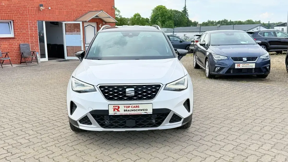 Gebraucht Seat Arona Xperience 110 PS (80 kW) 2023 Weiß SUV
