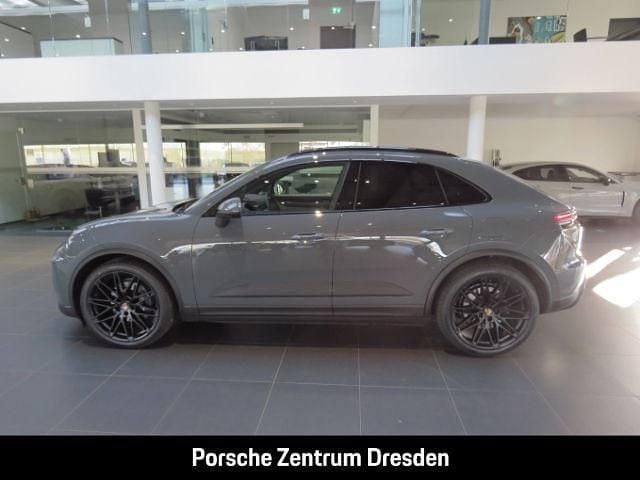 Gebraucht Porsche Macan 264 kW (360 PS) 2022 Andere farbe SUV