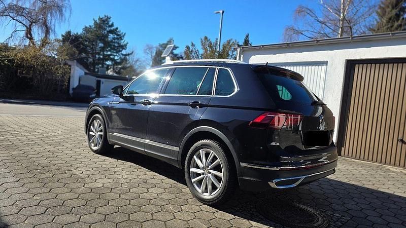 Usata VW Tiguan Elegance 150 CV (110 kW) 2021 Nero SUV