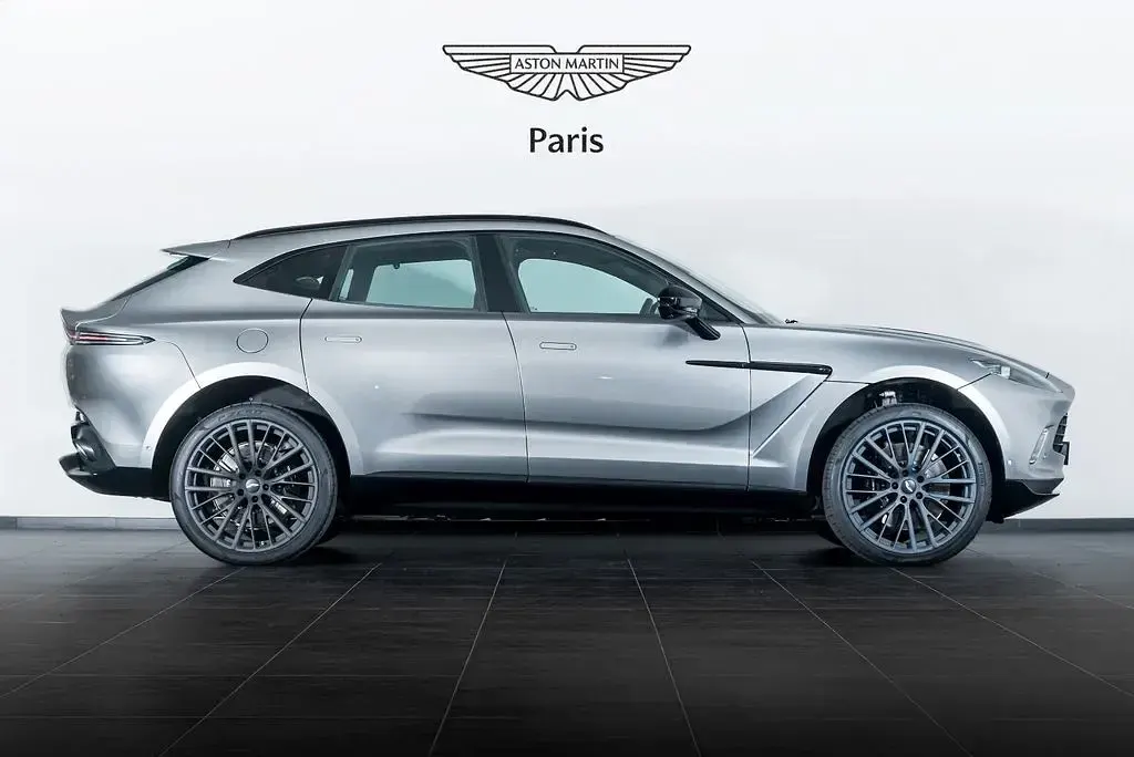 Gebraucht Aston Martin DBX 551 PS (405 kW) 2024 SUV