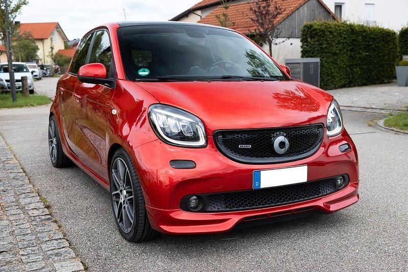 Rot Gebraucht 2017 Smart ForFour Brabus Xclusive Limousine | 23.900 € - Bild 1/4