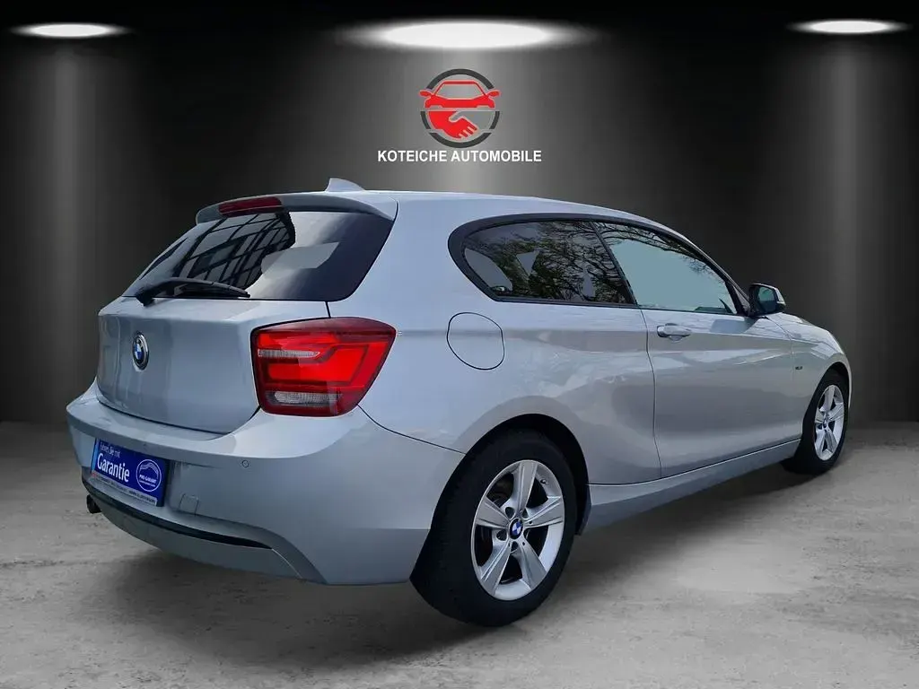 Gebraucht BMW 116 Efficient Dynamics 118 PS (86 kW) 2014 Silber (glaciersilber) Kleinwagen