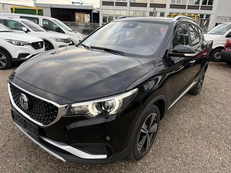Schwarz Gebraucht 2021 MG ZS Luxury SUV | 12.971 € (Superpreis) - Bild 1/4