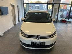 Weiß Gebraucht 2014 VW Touran Cup Van / Kleinbus | 6.950 € (Superpreis)