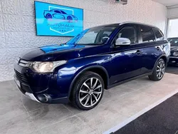 Blau Gebraucht 2015 Mitsubishi Outlander Diamant Edition SUV | 9.999 € (Fairer Preis)