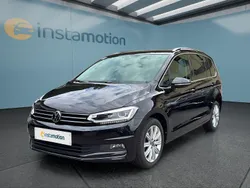 Schwarz Gebraucht 2024 VW Touran Van / Kleinbus | 34.549 € (Fairer Preis)