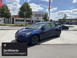 Blau Gebraucht 2021 Tesla Model 3 Limousine | 26.800 € (Fairer Preis)