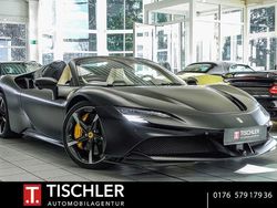 Schwarz Gebraucht 2022 Ferrari SF90 Cabrio | 419.880 €