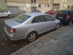 Silber Gebraucht 2007 VW Jetta Trendline Limousine | 2.300 € (Fairer Preis)