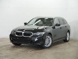 Schwarz Gebraucht 2024 BMW 318 Sport Line Limousine | 29.997 € (Superpreis)