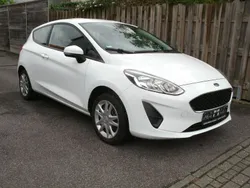 Weiß Gebraucht 2019 Ford Fiesta Trend Kleinwagen | 7.800 € (Guter Preis)