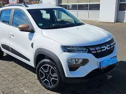 Weiß Gebraucht 2023 Dacia Spring Extreme Kleinwagen | 14.700 € (Guter Preis)