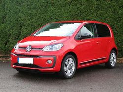Rot Gebraucht 2016 VW up! Beats Kleinwagen | 8.300 € (Guter Preis)