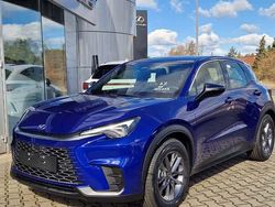 Blau Neu 2025 Lexus LBX SUV | 30.990 € (Fairer Preis)