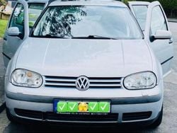 Silber Gebraucht 1999 VW Golf IV Basis Kleinwagen | 1.000 € (Guter Preis)