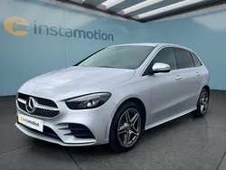 Silber Gebraucht 2022 Mercedes B250e Van / Kleinbus | 27.849 €