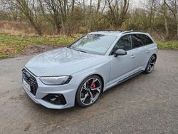 Grau Gebraucht 2020 Audi RS4 Sport Limousine | 52.999 € (Fairer Preis)