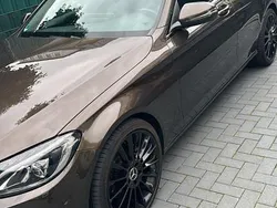 Braun Gebraucht 2016 Mercedes C250 Limousine | 21.500 € (Etwas zu teuer)