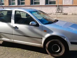 VW Golf IV