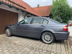 Grau Gebraucht 2002 BMW 325 Limousine | 3.200 € (Guter Preis)