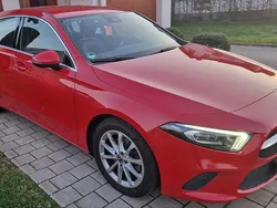Rot Gebraucht 2019 Mercedes A200 Limousine | 21.500 € (Fairer Preis)