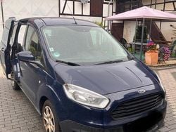 Blau Gebraucht 2017 Ford Courier Van / Kleinbus | 6.500 € (Superpreis)