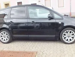 Schwarz Gebraucht 2010 Ford C-MAX Ghia Van / Kleinbus | 3.900 € (Fairer Preis)