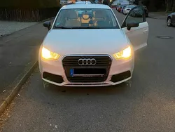Weiß Gebraucht 2012 Audi A1 Kleinwagen | 5.400 € (Fairer Preis)