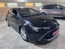 Schwarz Gebraucht 2019 Toyota Corolla Comfort Limousine | 15.000 € (Guter Preis)