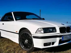 Weiß Gebraucht 1999 BMW 318 Cabriolet Cabrio | 4.950 € (Guter Preis)