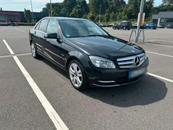 Schwarz Gebraucht 2010 Mercedes C200 Limousine | 8.000 € (Fairer Preis)