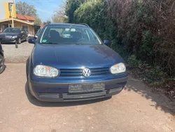 Blau Gebraucht 2000 VW Golf IV Kombi | 400 € (Fairer Preis)
