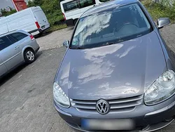 Grau Gebraucht 2007 VW Golf V Edition Limousine | 2.000 € (Fairer Preis)
