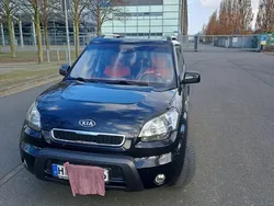 Schwarz Gebraucht 2010 Kia Soul SUV | 4.900 € (Fairer Preis)