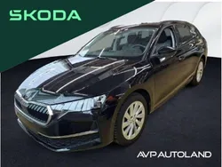 Schwarz magic perleffekt Gebraucht 2024 Skoda Octavia Selection Kombi | 24.970 € (Superpreis)