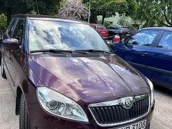 Rot Gebraucht 2010 Skoda Fabia Style Kleinwagen | 4.500 € (Fairer Preis)