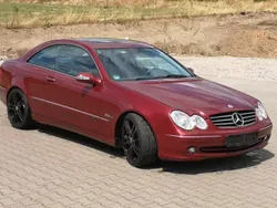Rot Gebraucht 2003 Mercedes CLK500 Avantgarde Coupé | 19.999 €