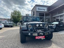 Grau Gebraucht 2018 Jeep Wrangler Unlimited Sahara SUV | 36.999 € (Etwas zu teuer)