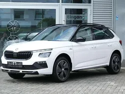 Candy weiß dach schwarz Neu 2025 Skoda Kamiq Monte Carlo SUV | 30.390 € (Fairer Preis)