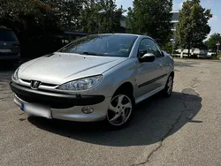 Silber Gebraucht 2004 Peugeot 206 CC Cabrio | 1.599 € (Fairer Preis)