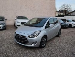 Platinum silver (metallic) Gebraucht 2016 Hyundai ix20 Passion Kleinwagen | 8.990 € (Fairer Preis)