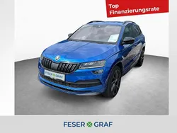 Raceblau metallic Gebraucht 2020 Skoda Karoq SportLine SUV | 28.960 € (Etwas zu teuer)