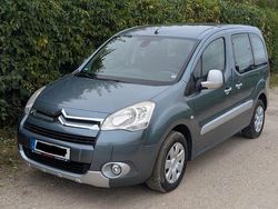 Blau Gebraucht 2012 Citroën Berlingo Van / Kleinbus | 10.950 €