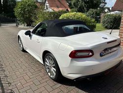 Weiß Gebraucht 2017 Fiat 124 Spider Lusso Cabrio | 16.500 € (Guter Preis)