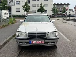 Silber Gebraucht 1999 Mercedes C180 Limousine | 2.490 € (Fairer Preis)