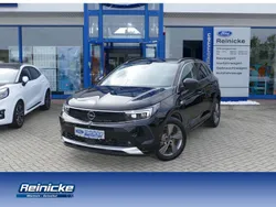 Schwarz Gebraucht 2022 Opel Grandland X Ultimate SUV | 28.790 € (Etwas zu teuer)