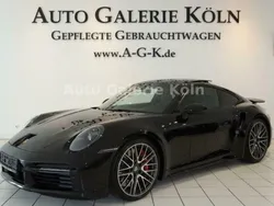 Schwarz metallic Gebraucht 2020 Porsche 992 Coupé | 189.990 € (Teuer)
