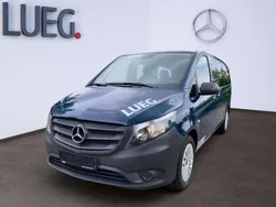 Stahlblau Gebraucht 2024 Mercedes Vito Van / Kleinbus | 46.650 €