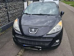 Gebraucht 2012 Peugeot 207 CC Roland Garros Cabrio | 3.600 € (Fairer Preis)