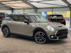 Grau Gebraucht 2018 Mini Cooper SD Clubman Kombi | 18.990 € (Fairer Preis)